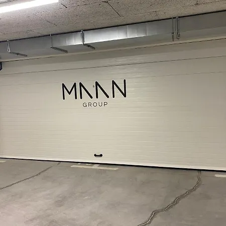 Mark's Place Luxury With Free Private Garage Апартаменти *